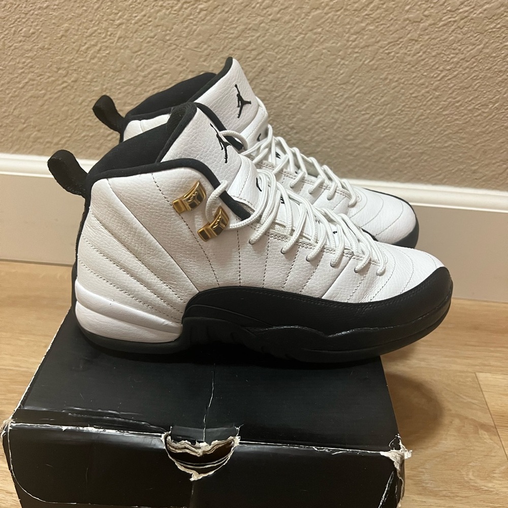 Jordan 12 Taxi 6.5Y